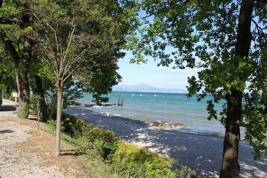 Camping Piantelle モニーガ・デル・ガルダ エクステリア 写真